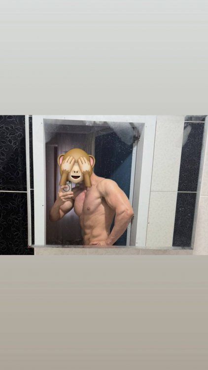 1ee.thumb.jpg.4a1343ba46148dcc4d3b459ecc9cbd06.jpg